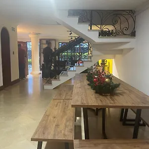  Hostel Paisa