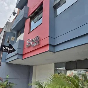 3* Hotel Laureles