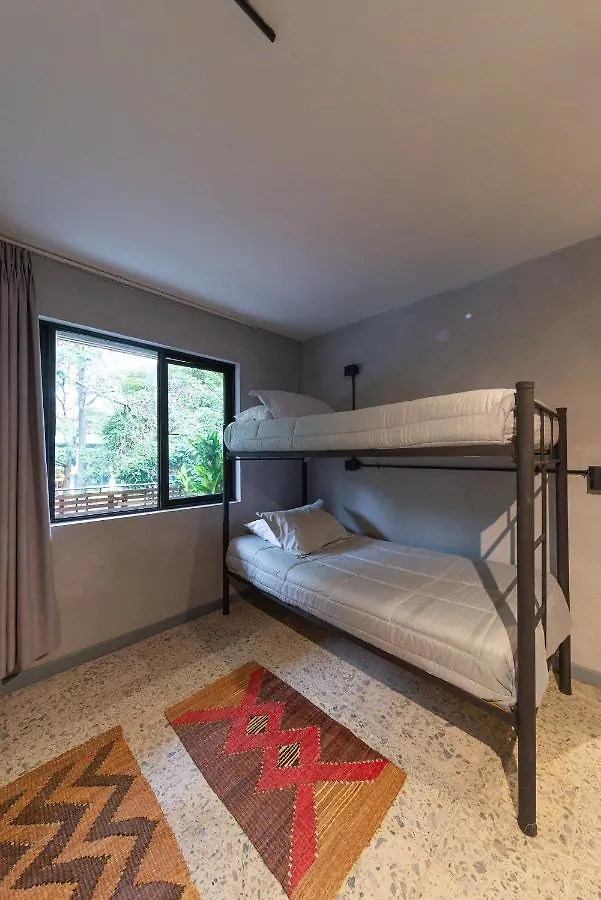 Casa Mosaiko- Local art&design hotel Medellín Pensión