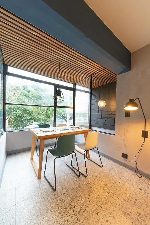 Casa Mosaiko- Local art&design hotel Medellín Pensión