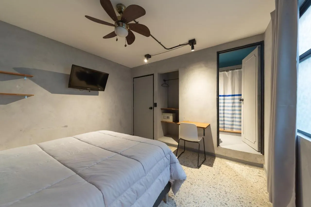 Casa Mosaiko- Local art&design hotel Medellín 0*,  Colombia