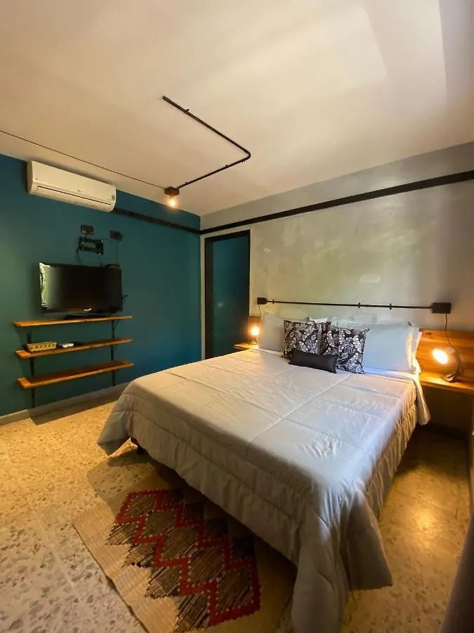 Casa Mosaiko- Local art&design hotel Medellín Pensión